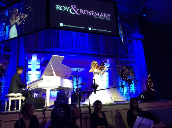 1455043_240318669465323_176028621_n